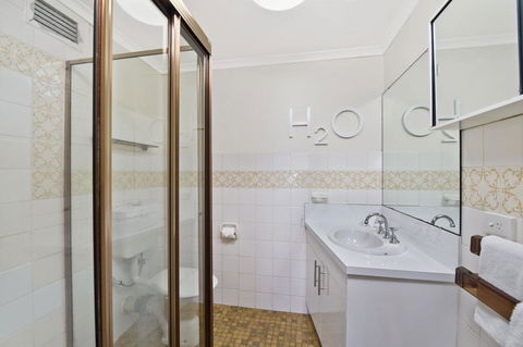 Akuna 14, 6 Joffre Street, - Accommodation Bookings 2