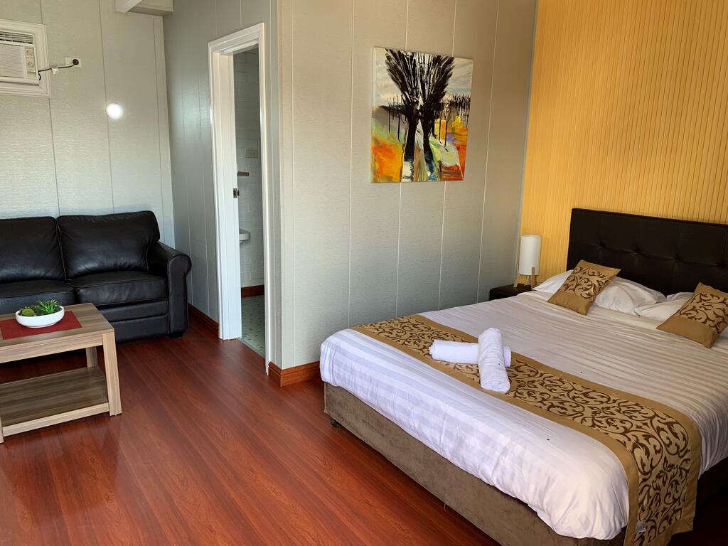 Finley NSW Accommodation Bookings