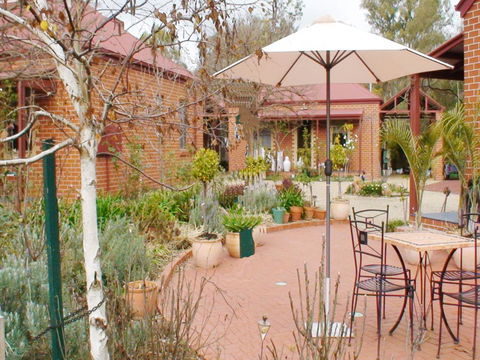 Albury Cottages - Accommodation Bookings 0