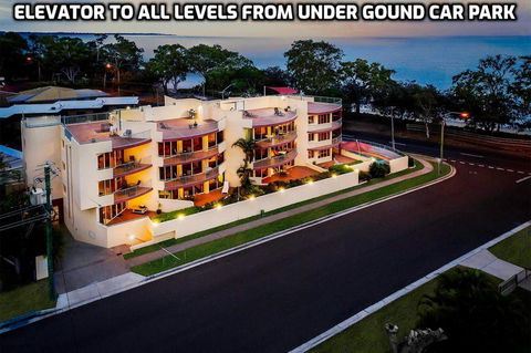 Alexander Beachfront Apartments - Accommodation Bookings 0