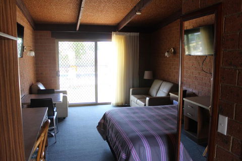 Alexandra Motor Inn - Victoria Aus - Accommodation Bookings 1