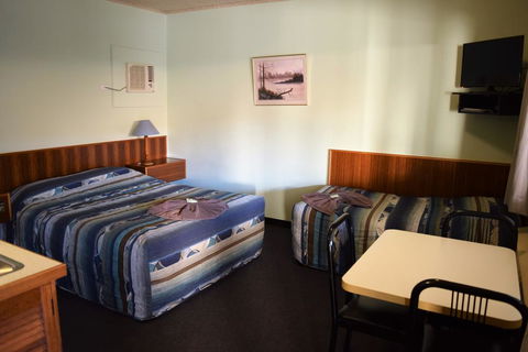 Alkira Motel - Accommodation Bookings 1