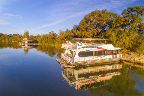 All Seasons Houseboats - Accommodation Bookings 1