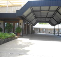 All Seasons Motor Lodge