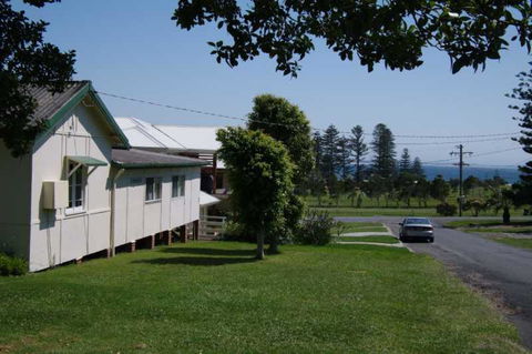 Almare, 7 Gowing Street - Accommodation Bookings 1
