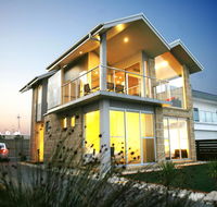 Aloha Beachfront Port Fairy - Accommodation Bookings