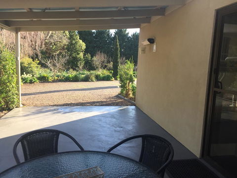 Altona Garden Retreat - Accommodation Bookings 1