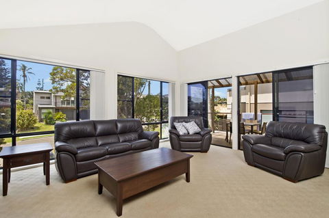 Amara 6 Wesley Avenue - Accommodation Bookings 2