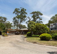 Amaze N Things Holiday Park  Motel - Accommodation Bookings