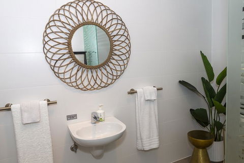 Amazing Grace - Accommodation Bookings 2