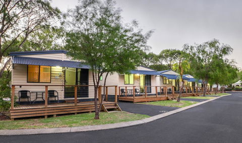 Amblin Holiday Park - Accommodation Bookings 1