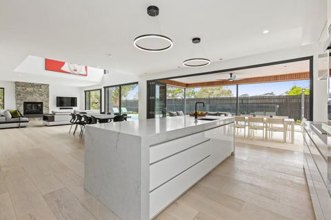 ANCHORAGE - MOUNT MARTHA - Accommodation Bookings 1