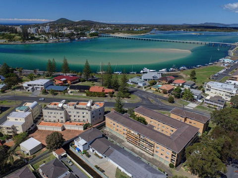 Anchorage 7 Beautifully Renovated Close To Rockpool - Accommodation Bookings 1