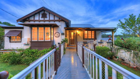 Andavine House - Bed & Breakfast - Accommodation Bookings 1