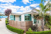Anglesea River Apartments - Spa Apartment 40