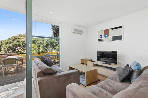 Anglesea River Apartments - Spa Apartment 40 - Accommodation Bookings 1