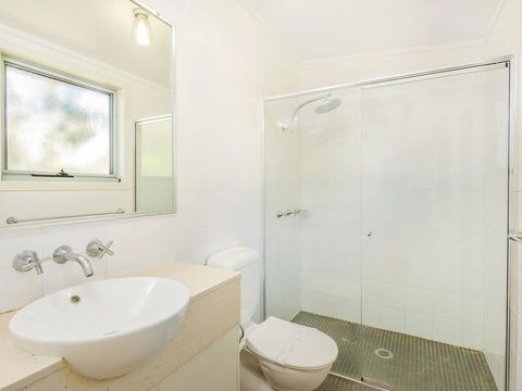 Angourie Blue 7- Stroll To Surfing Beaches. - Accommodation Bookings 1