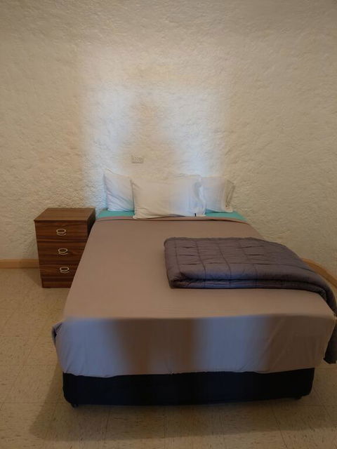 ANTE STREET DUGOUT - Accommodation Bookings 3