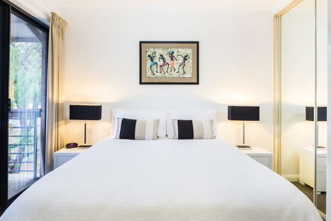 Apartment 46 - Accommodation Bookings 3