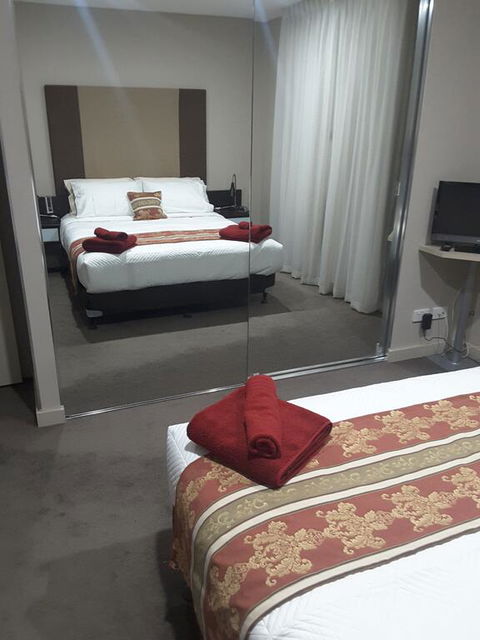 APARTMENT@96 - Accommodation Bookings 2