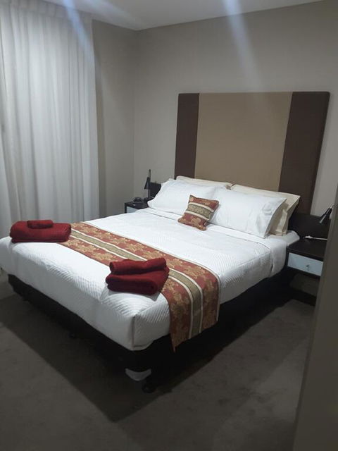 APARTMENT@96 - Accommodation Bookings 3