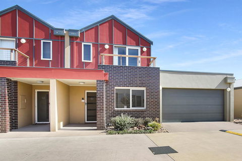 Apartments On Church - Unit 7 - Accommodation Bookings 0