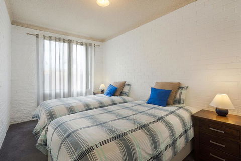 Apollo Unit 10 - Accommodation Bookings 3