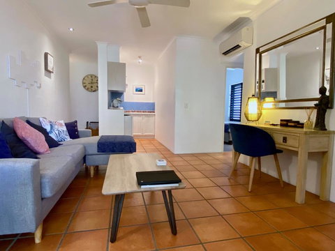 Apt 58 At The Reef Club Resort - Tranquil, Walk To Beach And Village - Accommodation Bookings 3