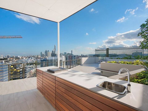 Aqua Newstead Apartment - Accommodation Bookings 2