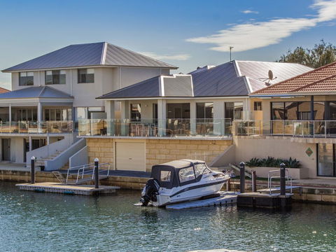 Aqua Vista - Accommodation Bookings 0
