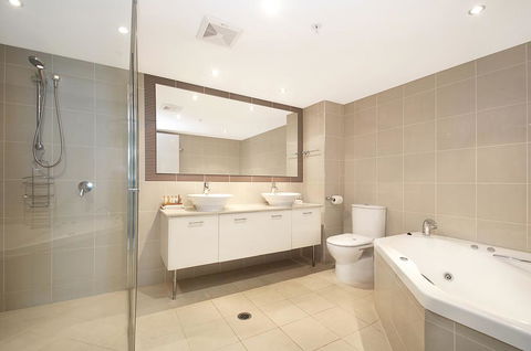 Aqua Vista Resort - Accommodation Bookings 1
