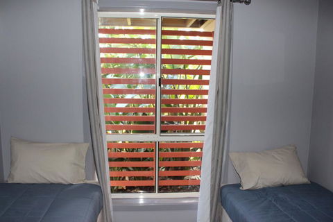 Aqualuna Apartments - Accommodation Bookings 1