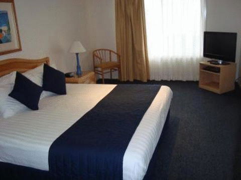 Aqualuna Beach Resort - Accommodation Bookings 1