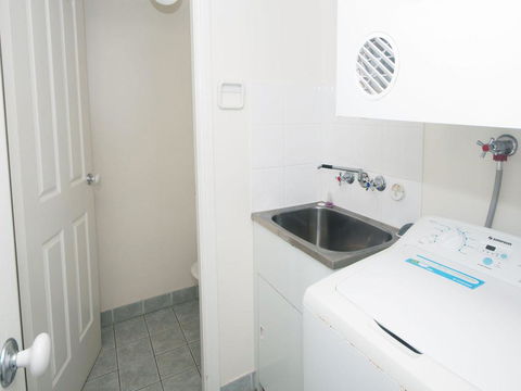 Aquarius Apartment 3 - Accommodation Bookings 1