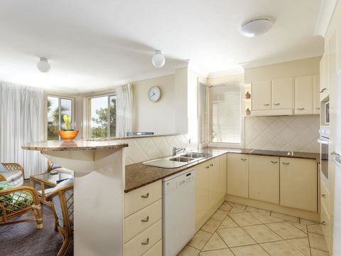Aquarius Apartment 9 - Accommodation Bookings 2