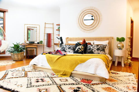 Aquila Retreat Mansion - Accommodation Bookings 1