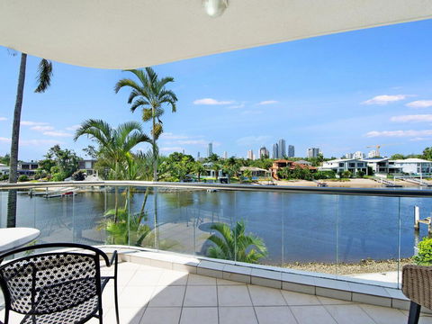 Arc Resort Stunning 3 Bedroom In Broadbeach - Accommodation Bookings 0