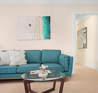 Art Deco apartment steps from harbour and beach - Accommodation Bookings