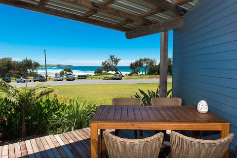 ArtHOUSE Beachfront Accommodation - Accommodation Bookings 0
