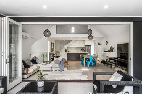 Arya Holiday House Byron Bay - Accommodation Bookings 2