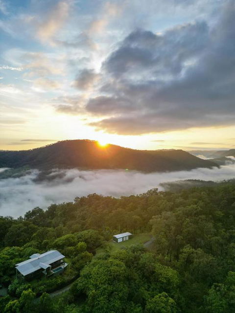 Luxurious Hinterland Guest House With HEATED POOL Sleeps 10 Brisbane Scenic Rim Gold Coast - Accommodation Bookings 0
