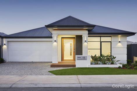 Luxury Bedrooms In A Resort Style Home - Accommodation Bookings 0