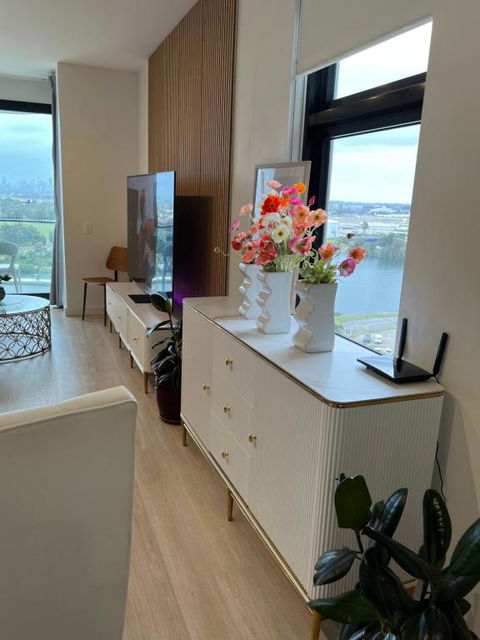 Luxury Apartment With Panoramic Views - Accommodation Bookings 0