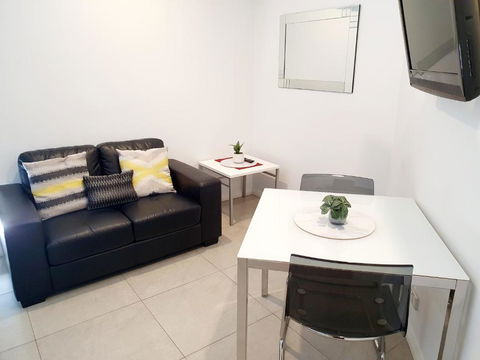 M5 West Perth Studio Apartment Near Kings Park - Accommodation Bookings 1