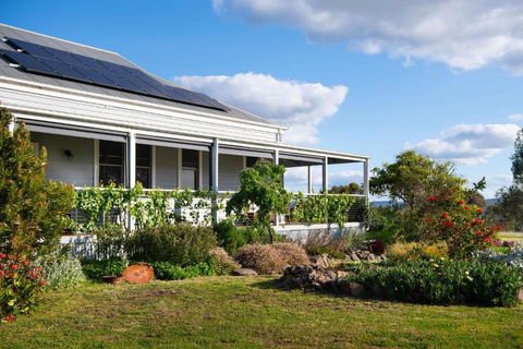 Mafic House - Accommodation Bookings 3
