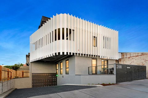 Manhattan Apartments - Glen Iris - Accommodation Bookings 0