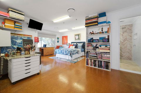 Marche Home Stay, Immaculate Presentation, Private & Relaxing - Accommodation Bookings 1