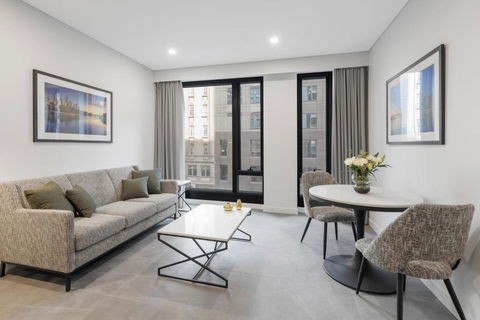 Meriton Suites Melbourne - Accommodation Bookings 0
