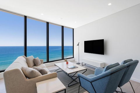 Meriton Suites Surfers Paradise - Accommodation Bookings 2