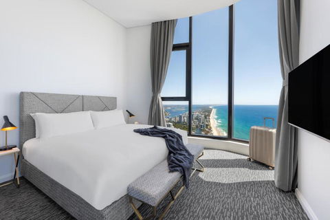 Meriton Suites Surfers Paradise - Accommodation Bookings 0